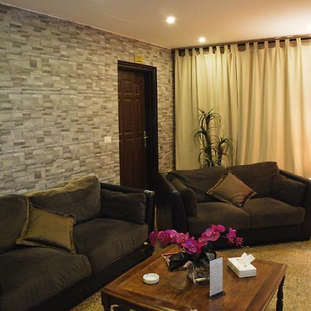 Capri Hotel Suites Amman Extérieur photo